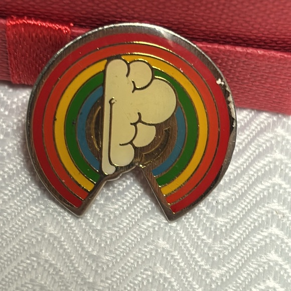 Vintage pin - Picture 3 of 5